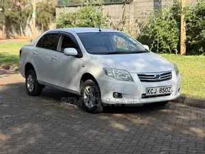 Toyota Axio 2009 White
