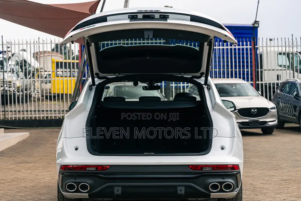 Audi SQ5 Sportback 2022 White