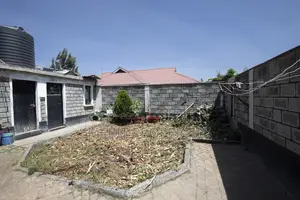 3bdrm Mansion in Syokimau, Katani for sale
