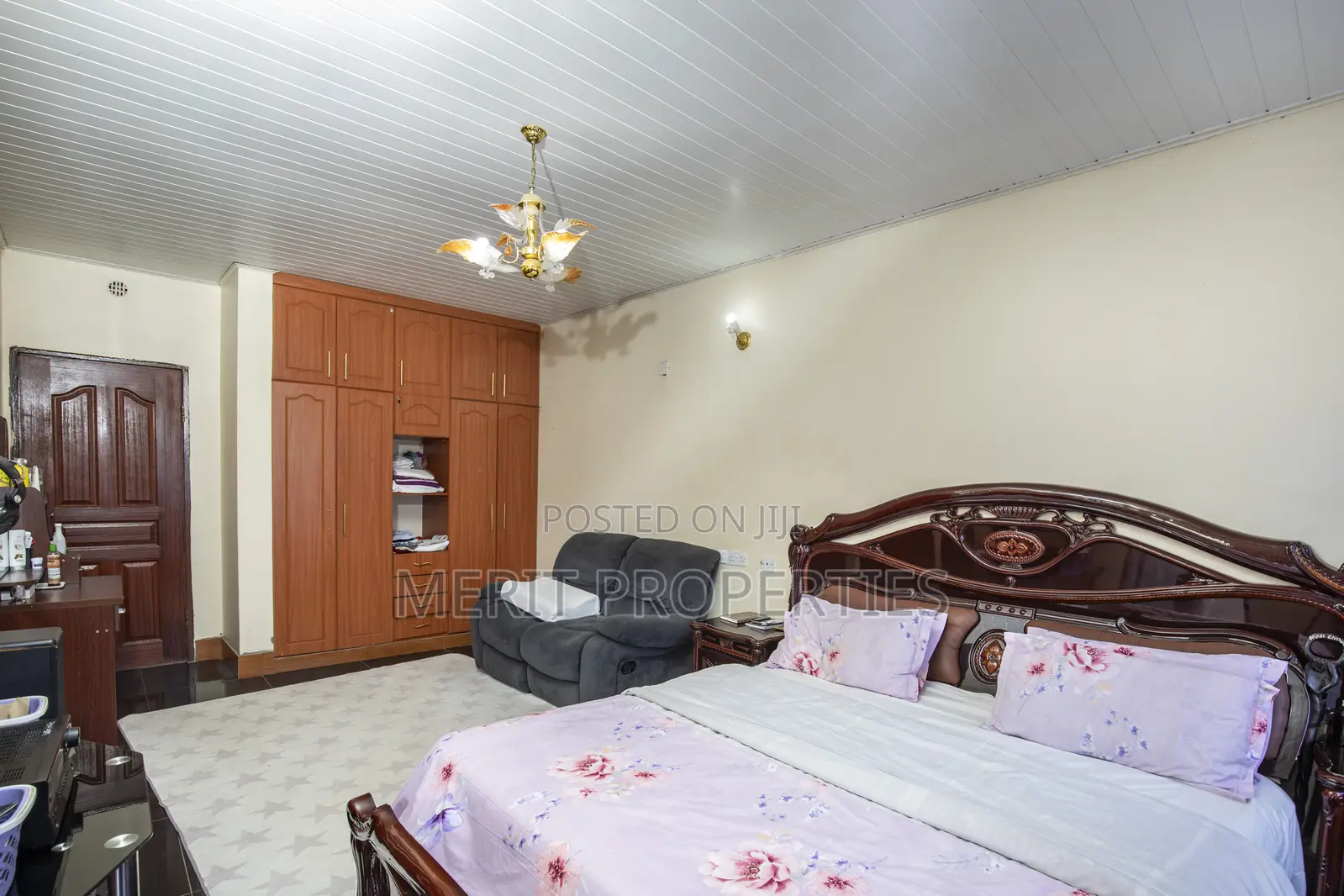 3bdrm Mansion in Syokimau, Katani for sale