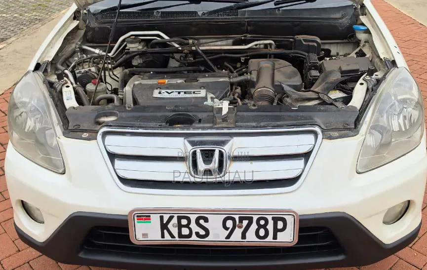 Honda CR-V 2005 White