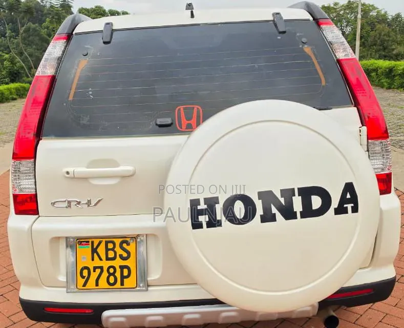 Honda CR-V 2005 White
