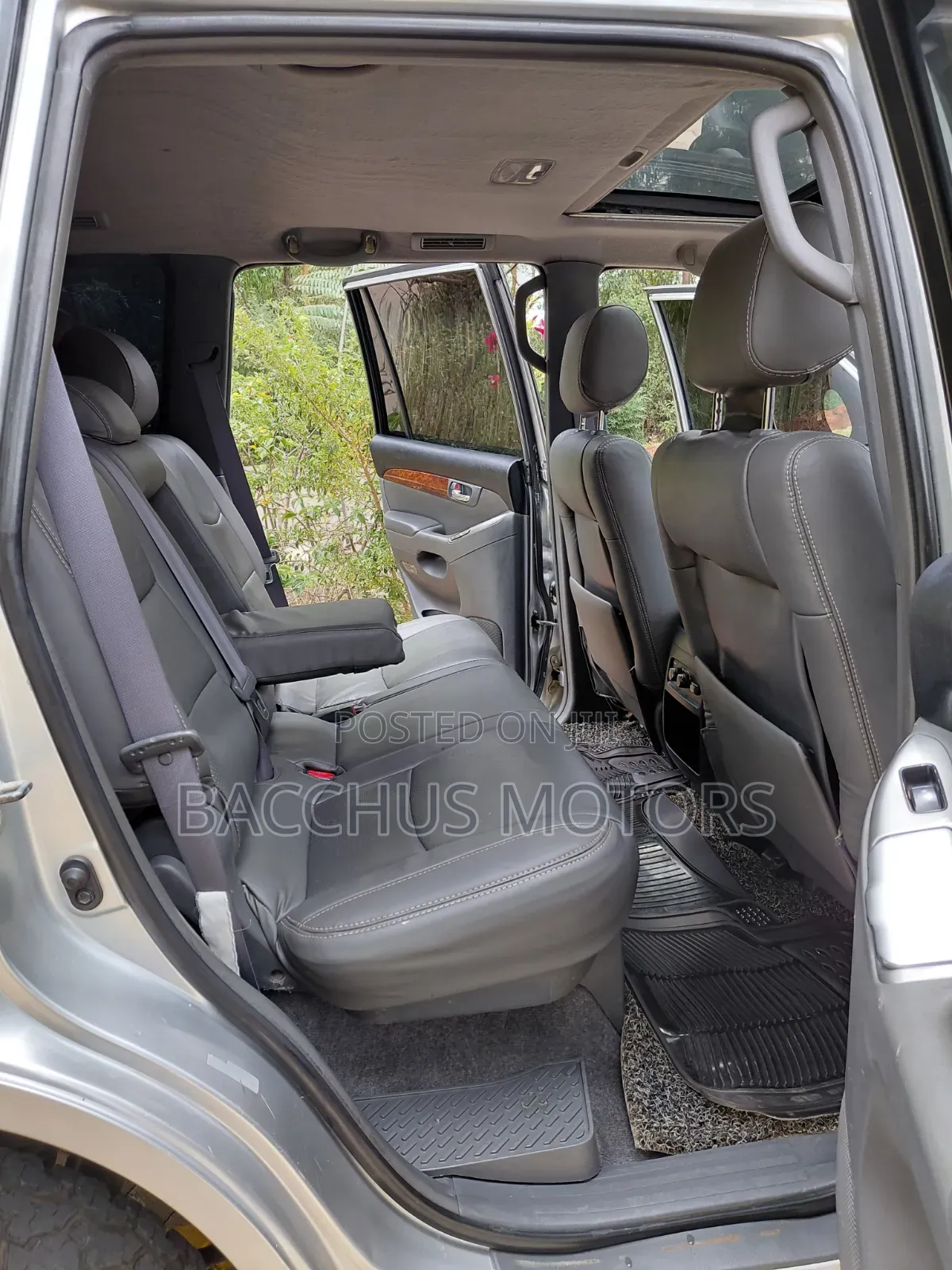 Toyota Land Cruiser Prado 2005 Silver