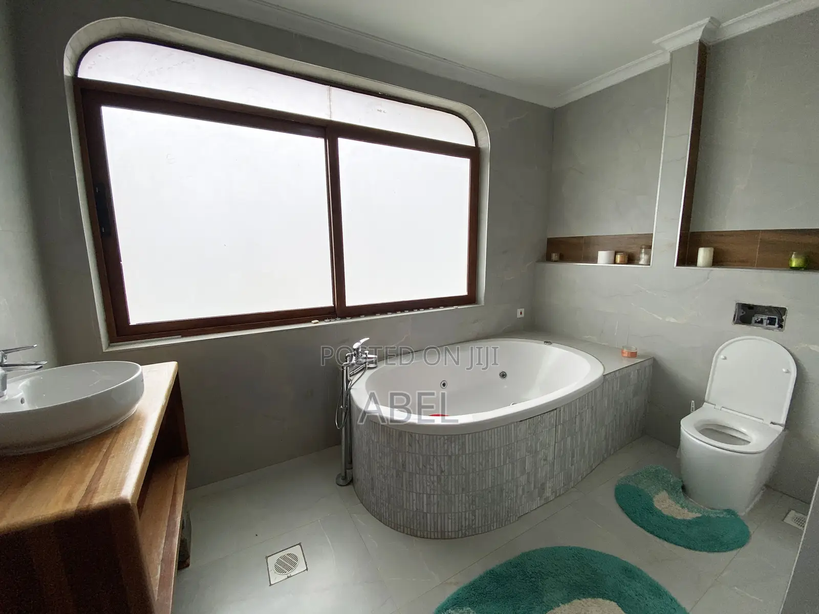 4bdrm Townhouse/Terrace in Loresho for sale