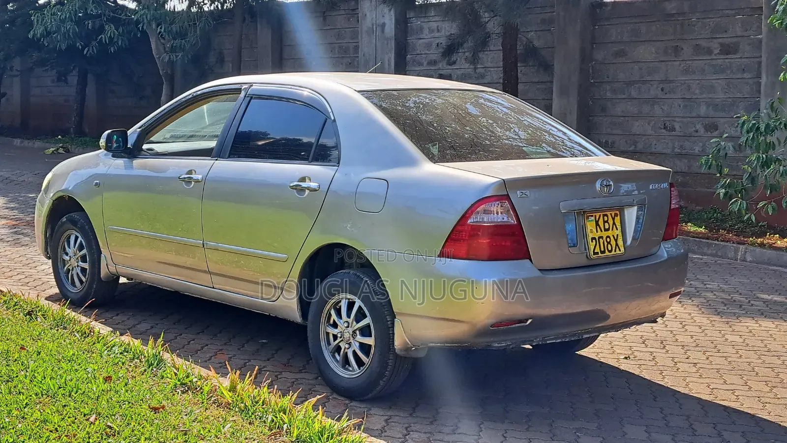 Toyota Corolla 2006 Gold
