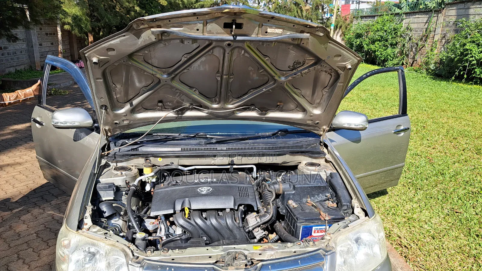 Toyota Corolla 2006 Gold
