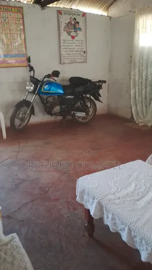Honda CB 2023 Blue