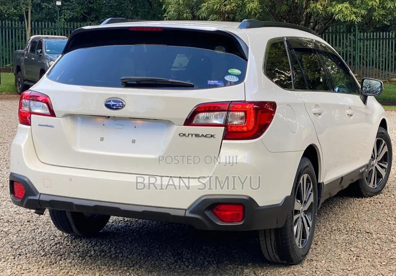 Subaru Outback 2020 White