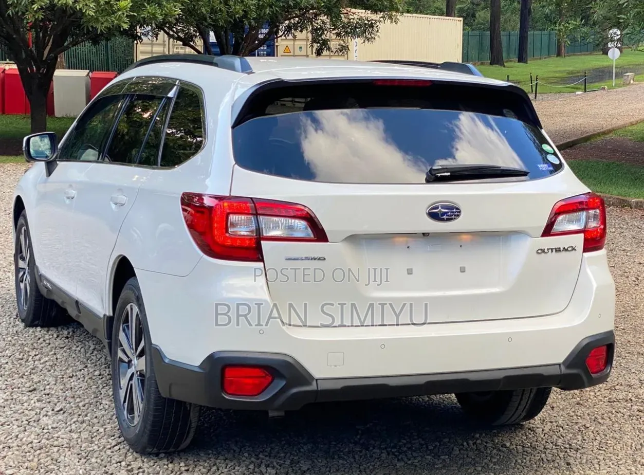 Subaru Outback 2020 White