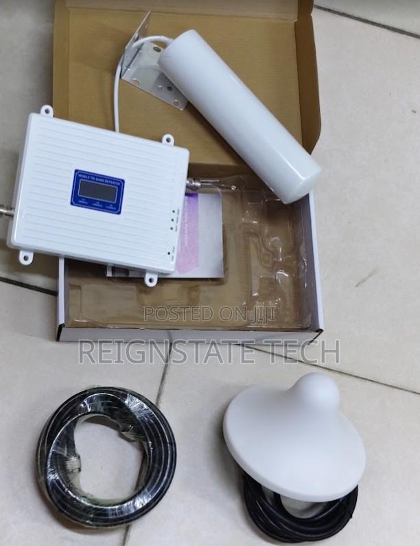 Triband 4g 3g Network Repeater Booster - main view