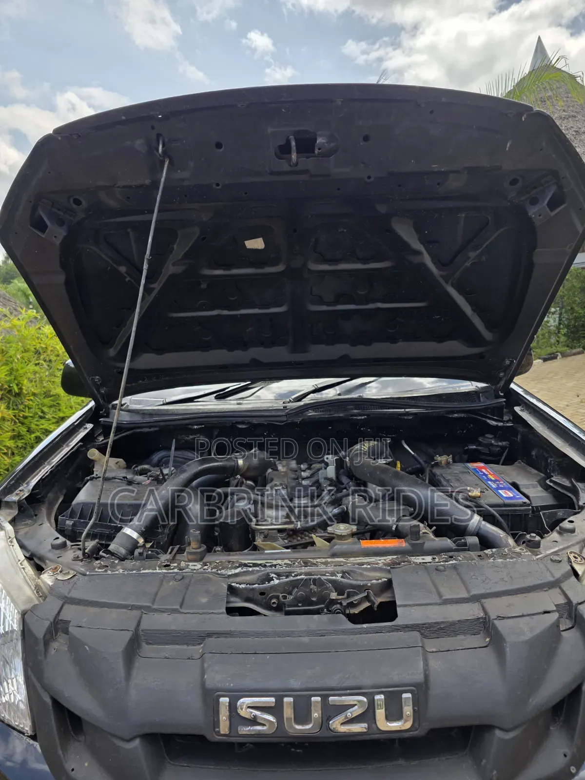 Isuzu D-MAX 2014 Black