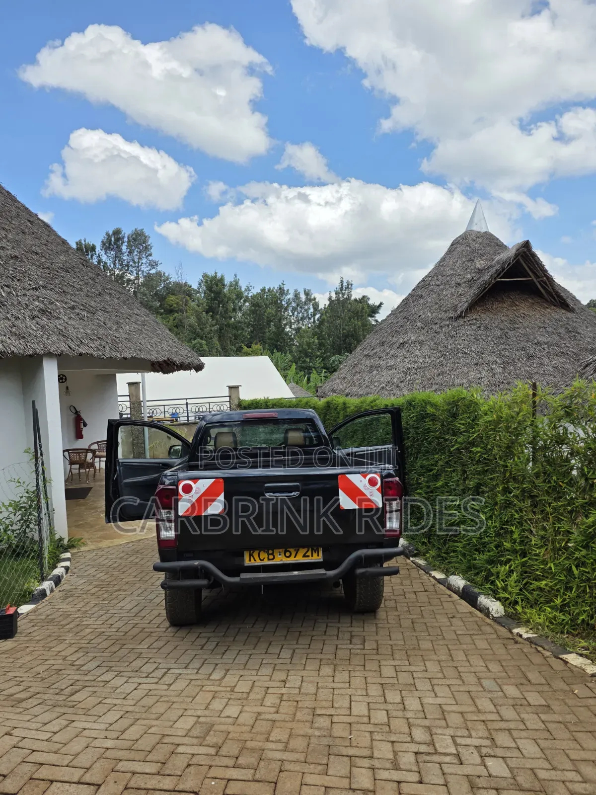 Isuzu D-MAX 2014 Black