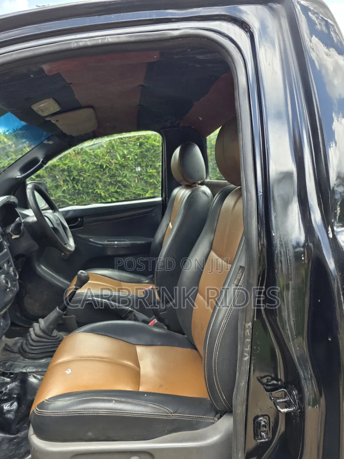 Isuzu D-MAX 2014 Black