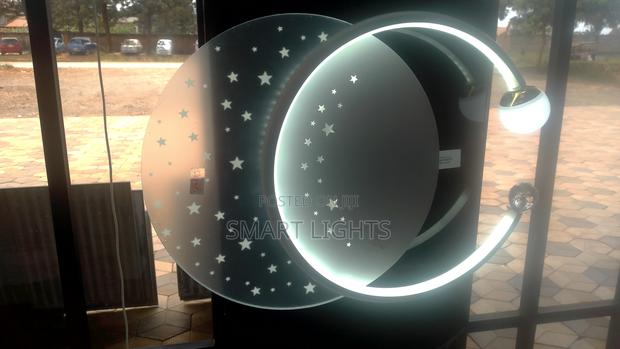 Modern Round Led Light-Moon Design - thumbnail 2
