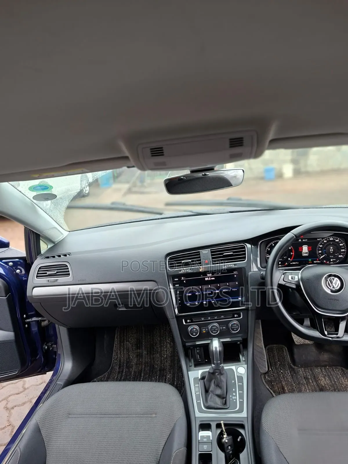 Volkswagen Golf 2019 Blue