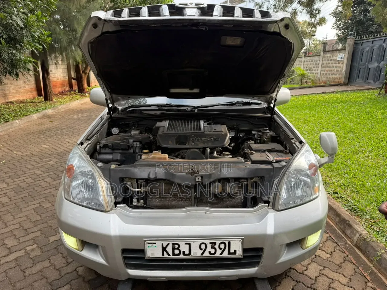 Toyota Land Cruiser Prado 2005 Silver