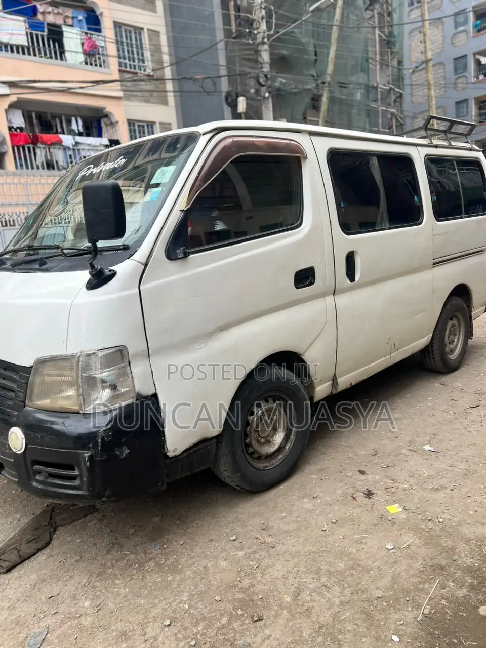 Nissan Caravan (Urvan) 2004 White