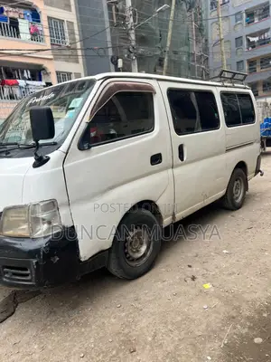 Nissan Caravan (Urvan) 2004 White