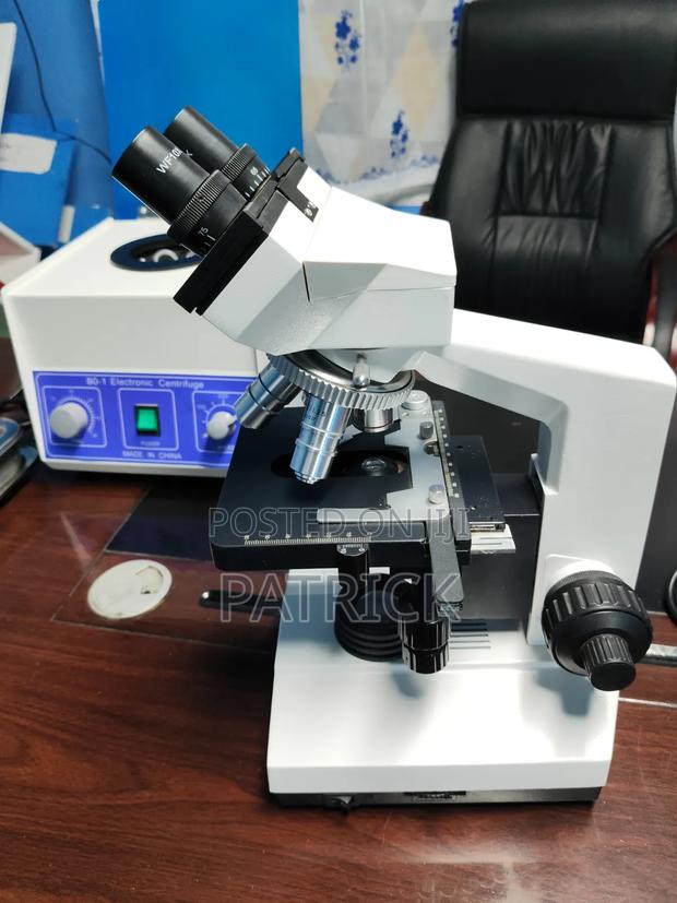Microscope