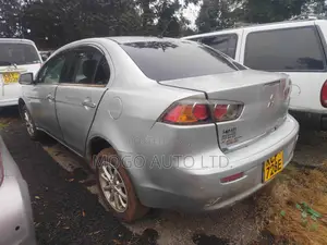 Mitsubishi Galant 2010 Silver
