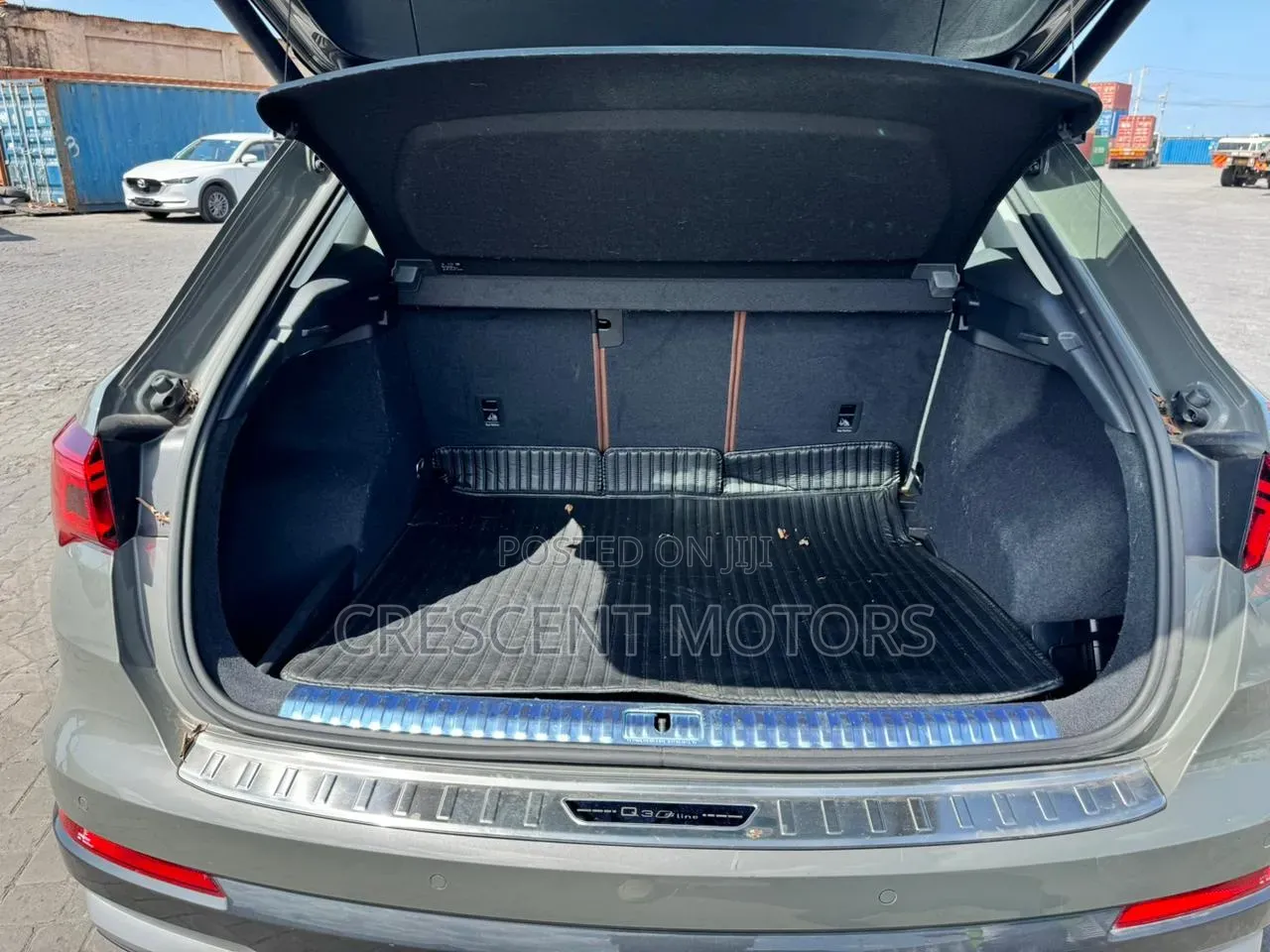 Audi Q3 2019 Gray