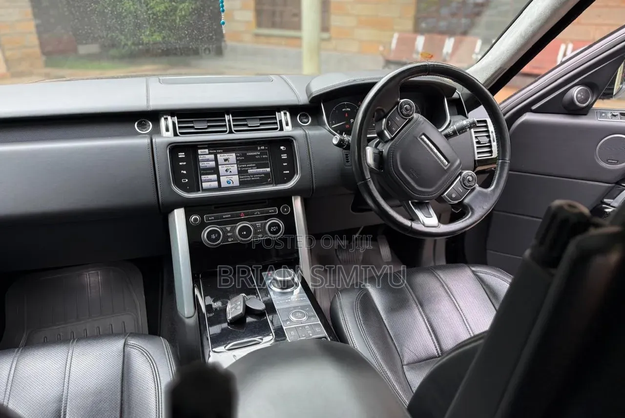 Land Rover Range Rover Vogue 2015 Black