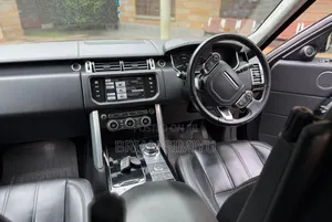 Land Rover Range Rover Vogue 2015 Black