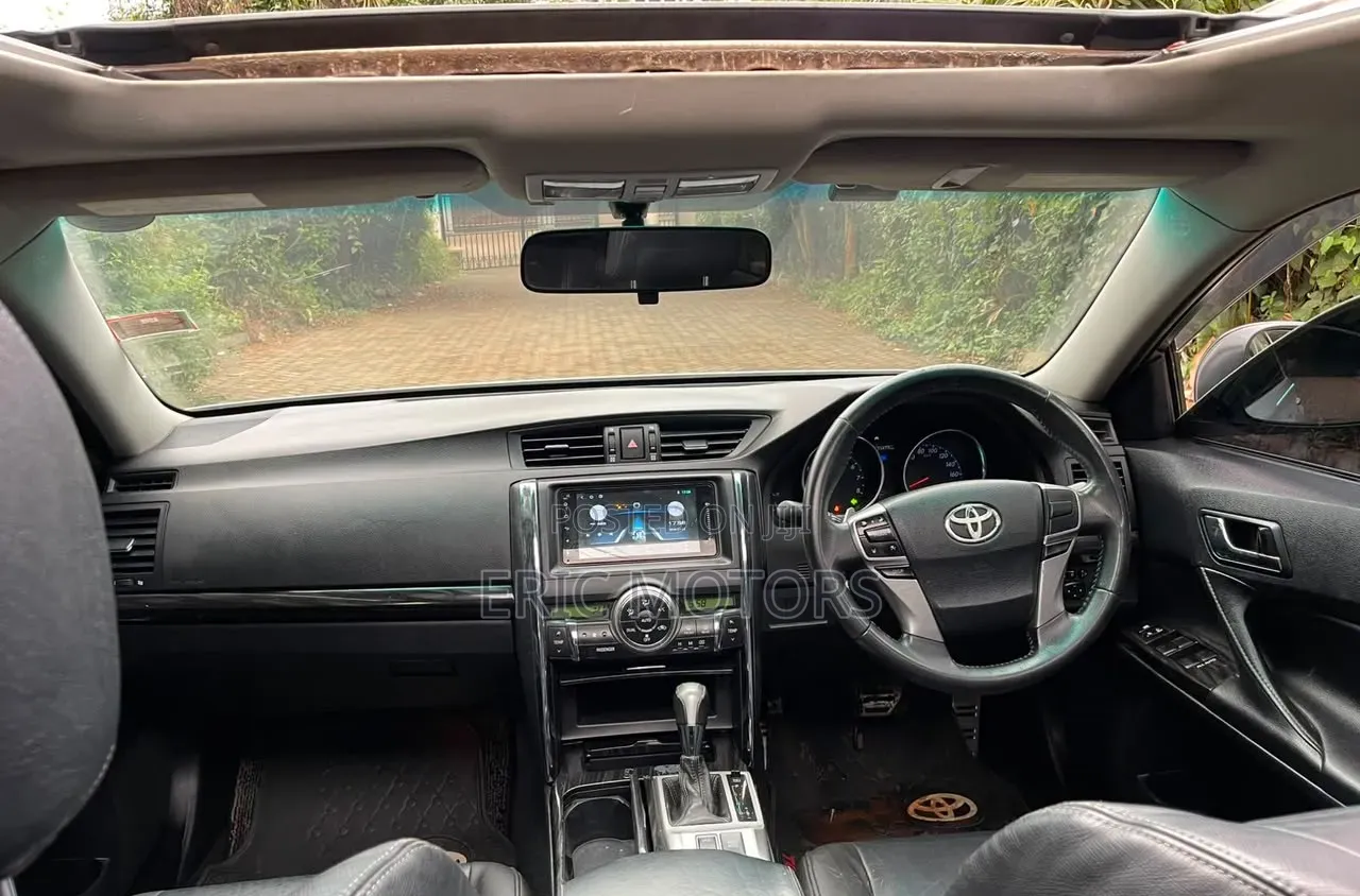 Toyota Mark X 2011 White