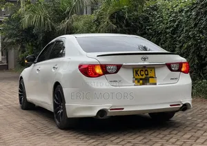 Toyota Mark X 2011 White