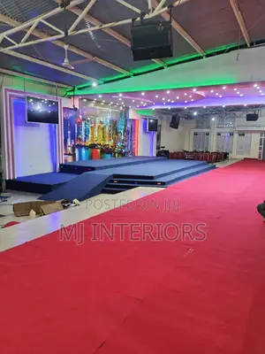 Red Vip Wall to Wall Carpet for Premium Interior Flooring
