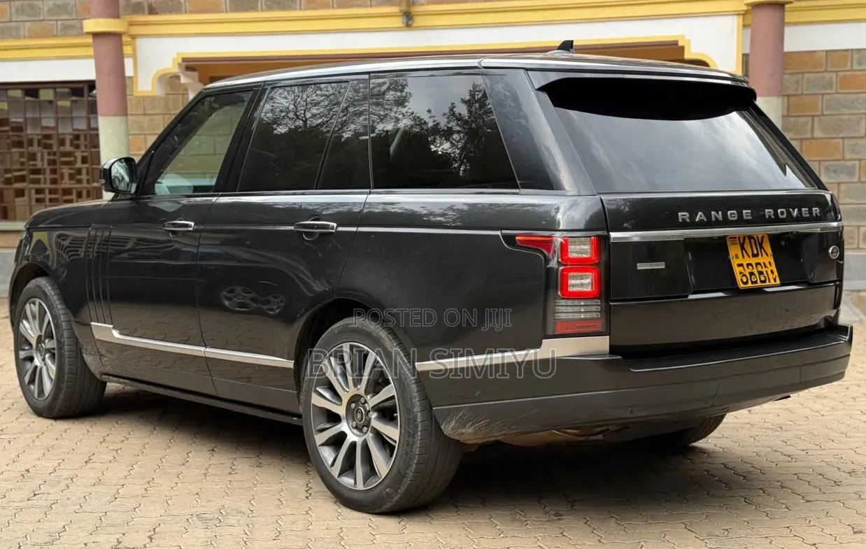 Land Rover Range Rover Vogue 2015 Black