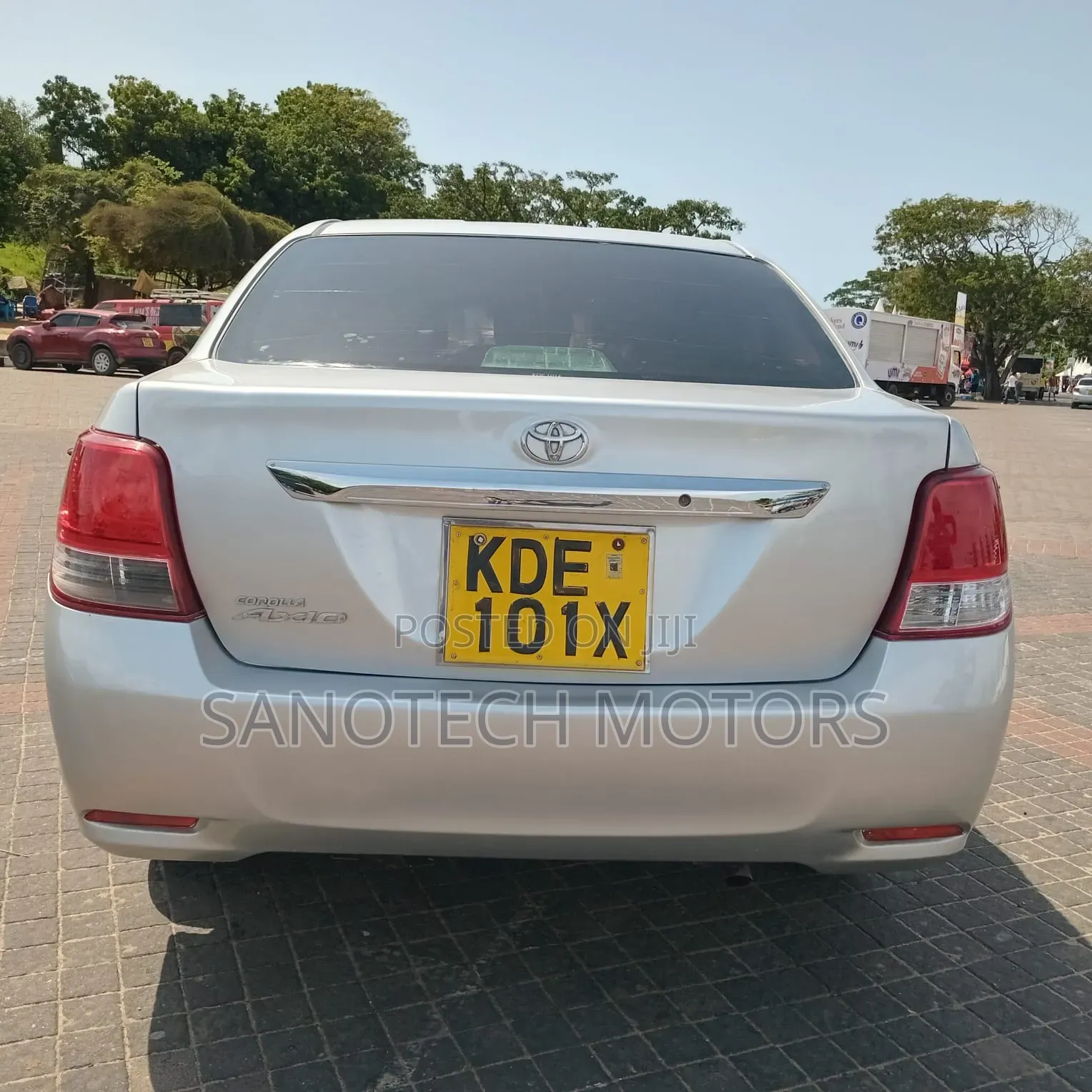 Toyota Axio 2014 Silver