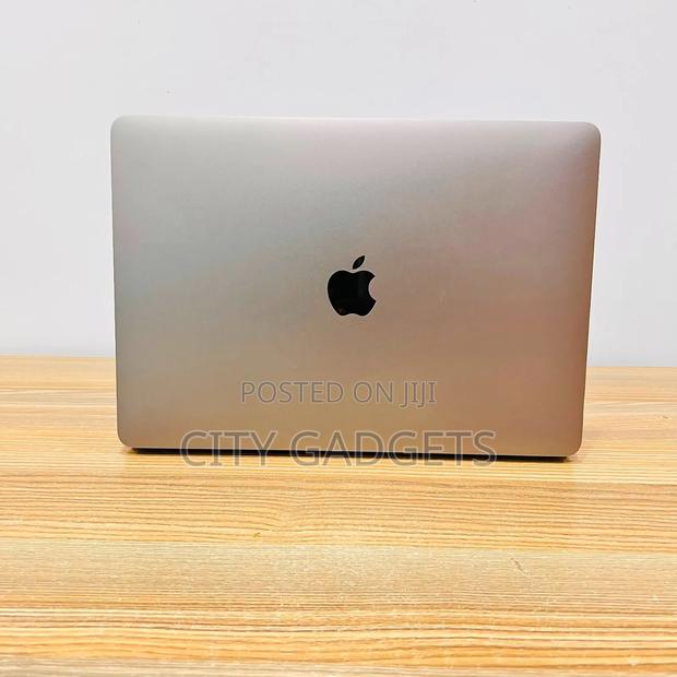Laptop Apple MacBook Pro 2020 M1 16GB Apple M1 SSD 256GB