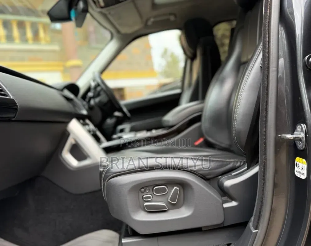 Land Rover Range Rover Vogue 2015 Black