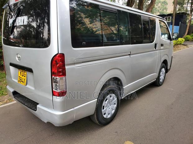 Toyota HiAce 2014 Silver - thumbnail 6