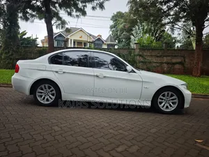 BMW 320i 2007 White