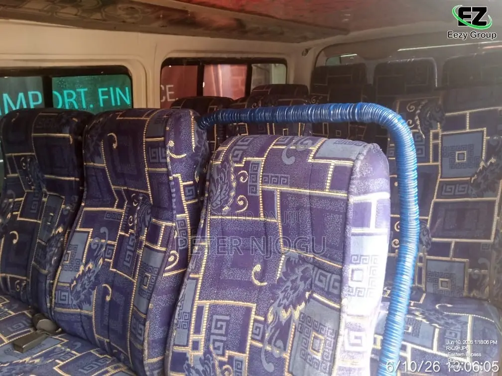 Toyota HiAce 2011 White