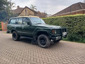 Toyota Land Cruiser 1980 Green