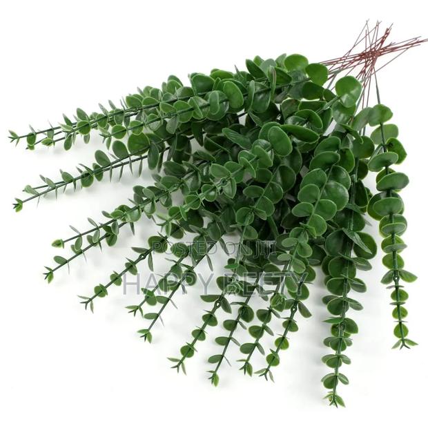Realistic Artificial Eucalyptus Stems