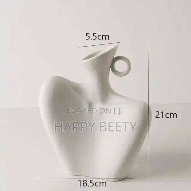 Collarbone Statement Vase