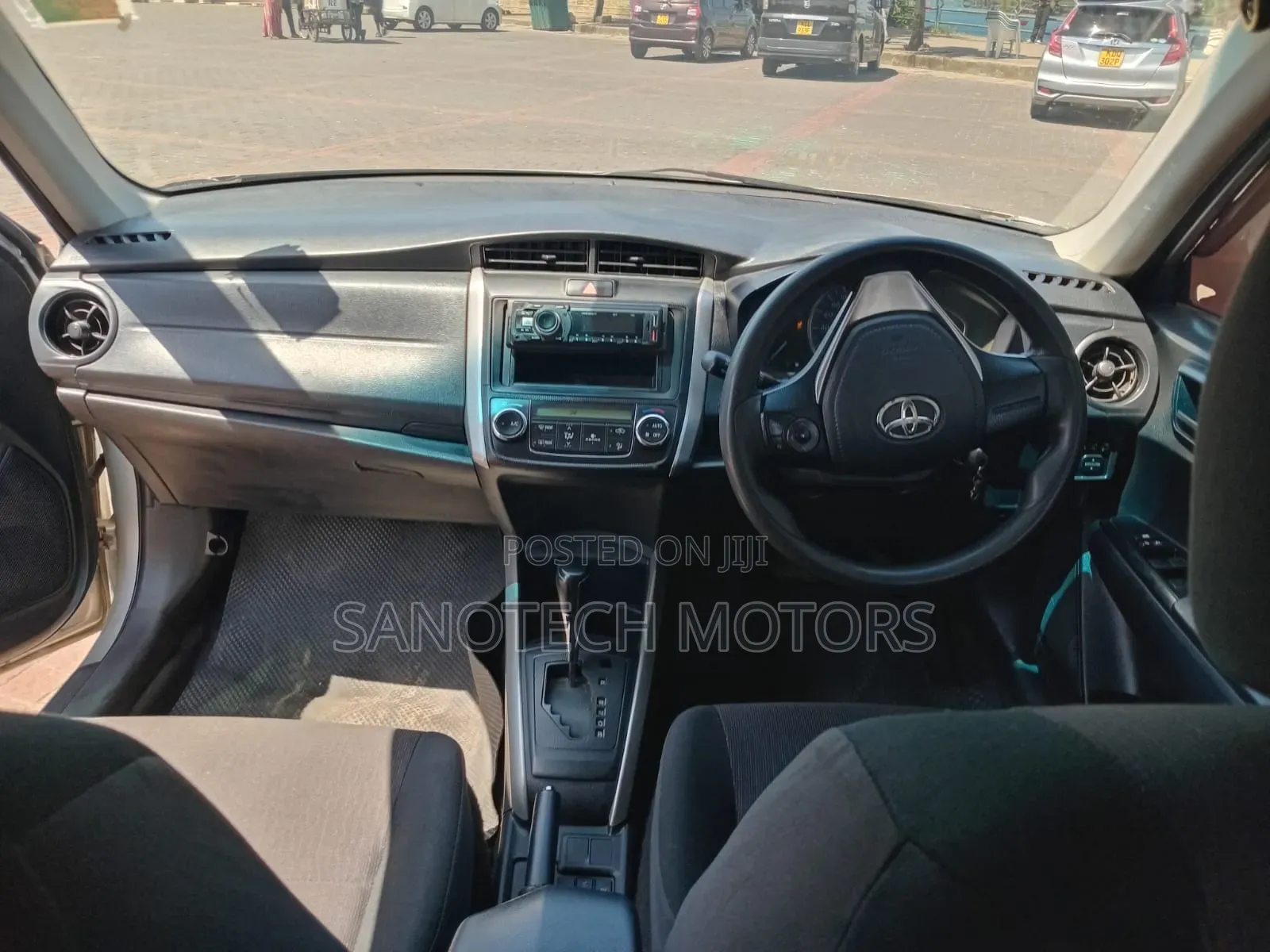 Toyota Corolla Fielder 2015 Silver
