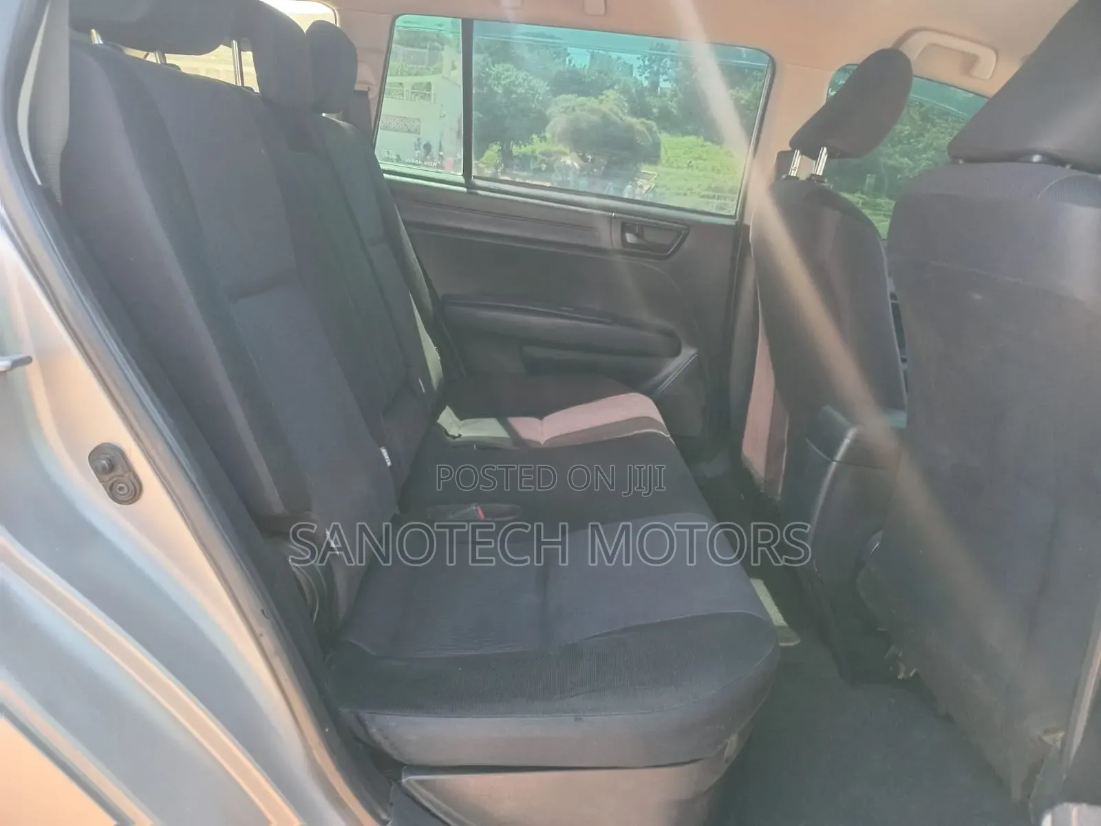 Toyota Corolla Fielder 2015 Silver