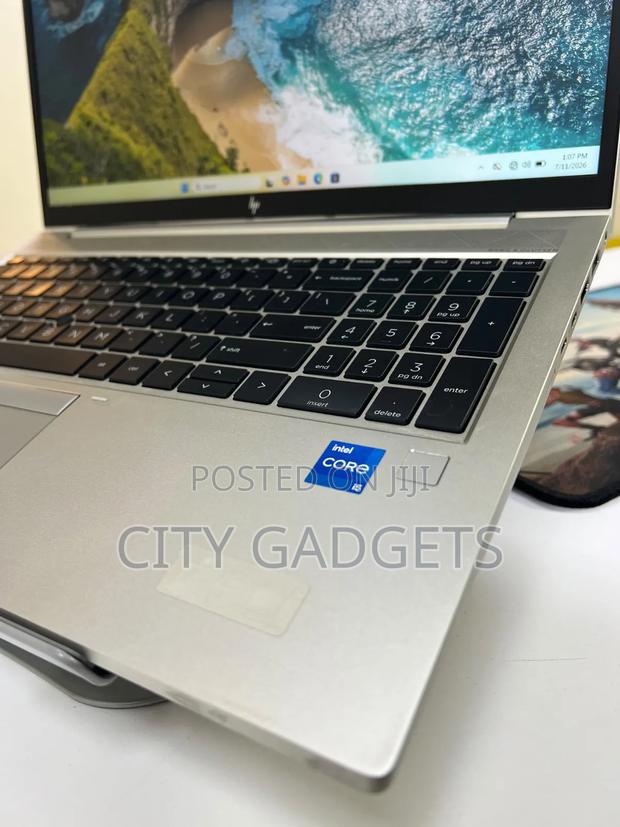 Laptop HP EliteBook 850 8GB Intel Core i5 SSD 256GB - thumbnail 8
