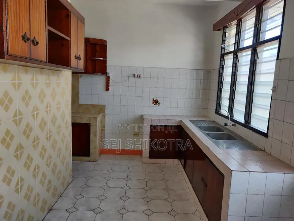 2bdrm Apartment in Mombasa CBD for rent
