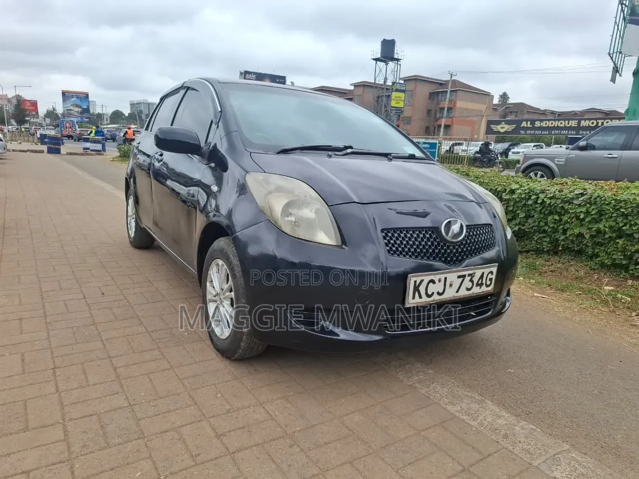 Toyota Vitz 2009 Black