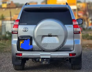 Toyota Land Cruiser Prado 2016 Blue