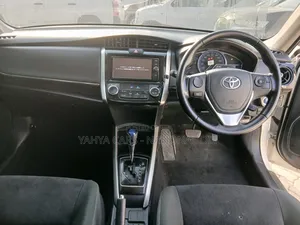 Toyota Corolla Fielder 2018 White