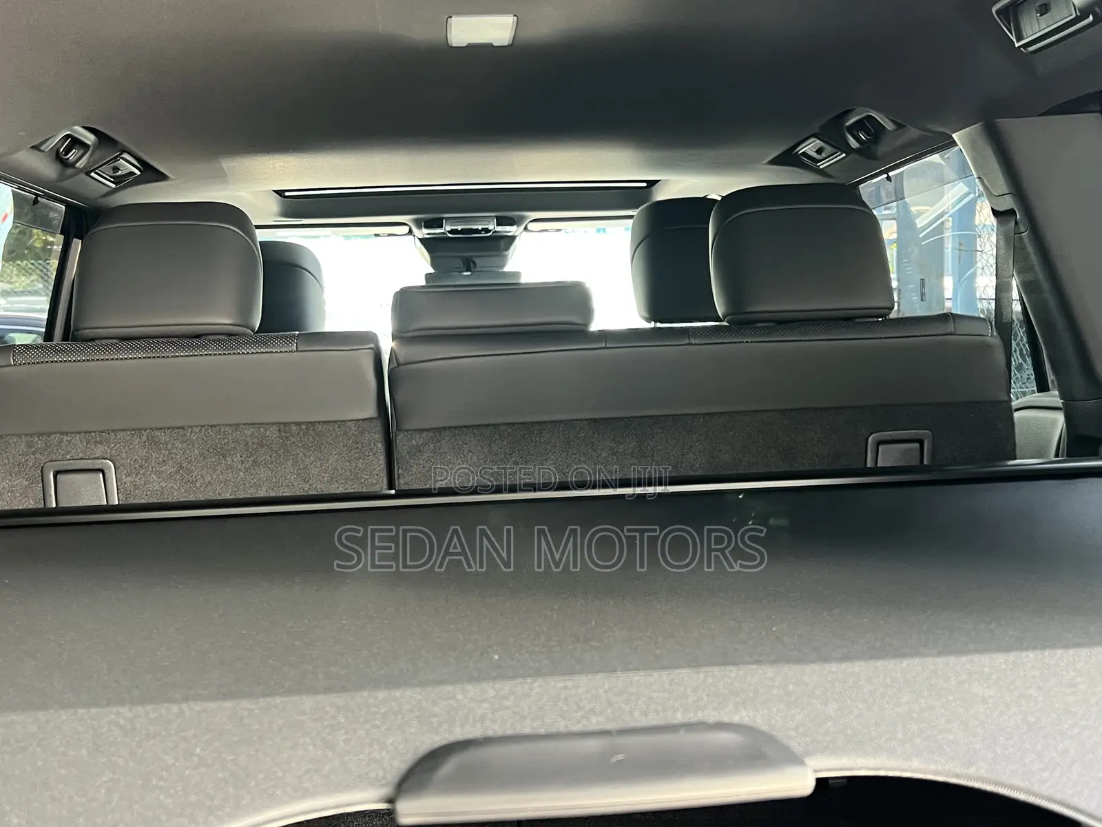Toyota Land Cruiser Prado 2023 Gold