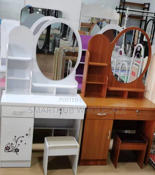 White Executive Dressing Table in White and Brown - thumbnail 2