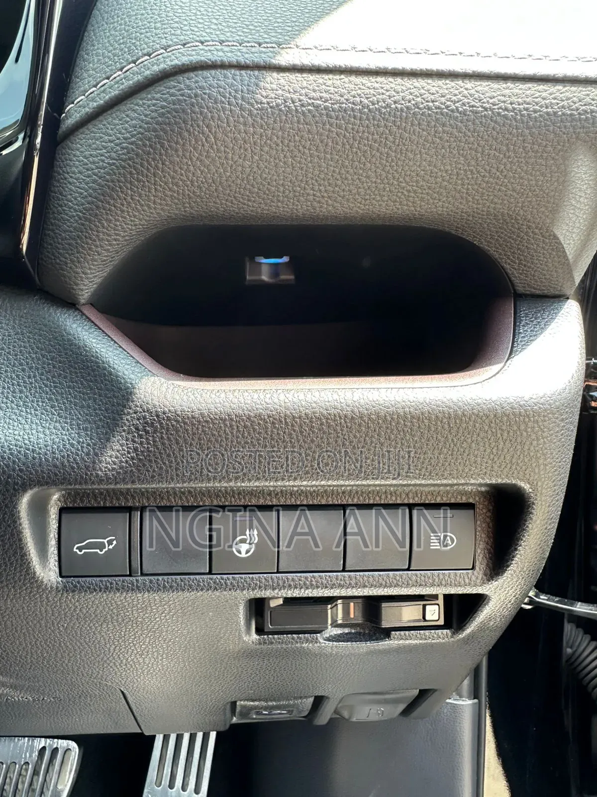 Toyota RAV4 2020 Black